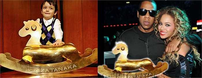 Có lẽ đồ chơi bằng vàng là thú vui và cơ hội thể hiện đẳng cấp của giới đại gia. Nhà trang sức Ginza Tanaka đã chế tạo ra chú ngựa vàng 24 carat, nặng khoảng 36kg nhân kỉ niệm ngày sinh của hoàng tử Nhật Bản. Chú ngựa sau đó đã được mua lại bởi cặp đôi Hollywood Jay-Z và Beyonce.