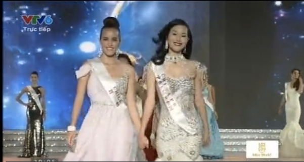 Lan Khuê lọt top 11 Hoa hậu Thế giới 2015 nhờ sự bình chọn của khán giả