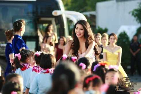 Hình ảnh đẹp của cô tại buổi lễ diễu hành vào ngày 29/11.