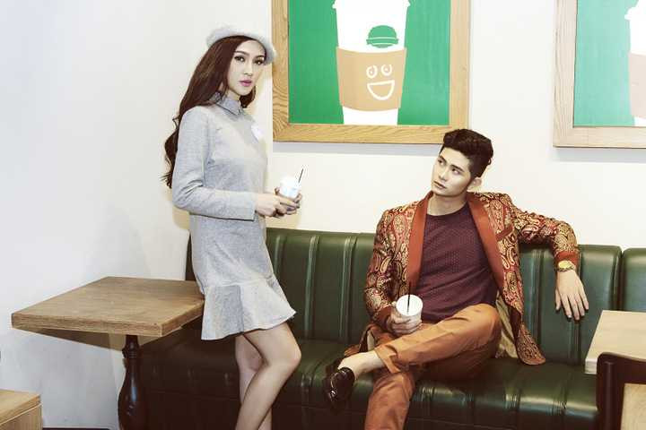 Cũng trong dịp này, nam ca sĩ gốc Quảng Nam sẽ giới thiệu đến người hâm mộ MV “Nỗi nhớ trong anh” và album cùng tên với 3 ca khúc qua các phong cách khác nhau là ballad, r&b, dance.