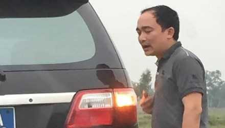 Lái xe Nguyễn Viết Hoàng. Ảnh: Minh Thùy.