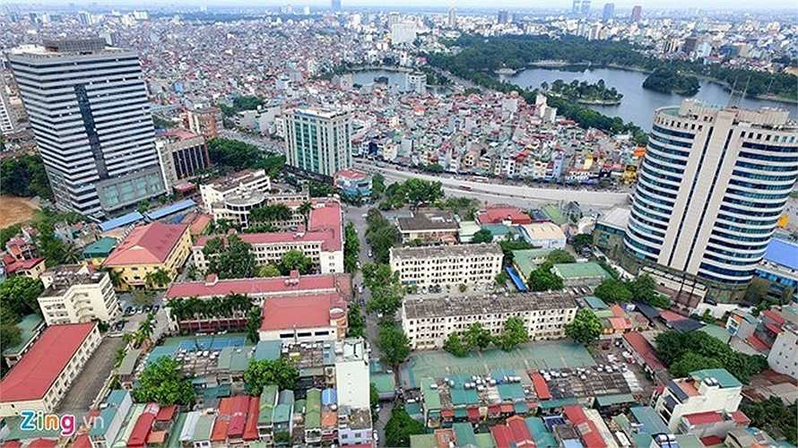 Đây đều là những đại gia, doanh nghiệp có vốn điều lệ hàng trăm đến hàng nghìn tỷ đồng. Giá khởi điểm của phiên đấu giá là 30.600 đồng một cổ phần, giá trị 3,6 triệu cổ phần khoảng 112 tỷ đồng.