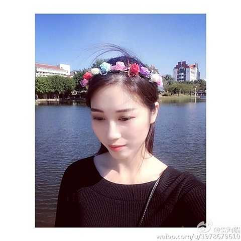 Nữ sinh 9X toát lên vẻ mộc mạc rất dễ mến.