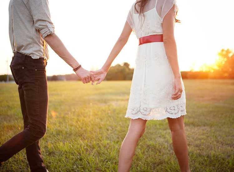 Chòm sao nữ nào luôn khao khát có được tình yêu?