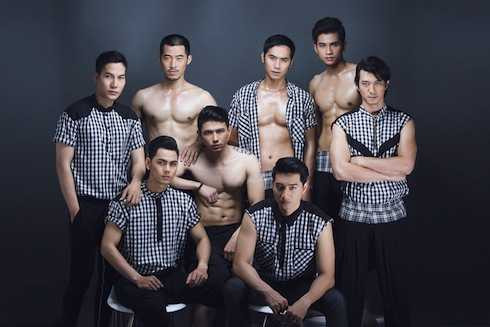 Tạ Nguyên Phúc và dàn mẫu nam sáu múi.2