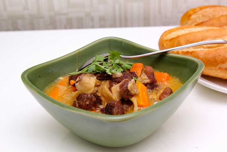 Nấu bò kho bằng nồi cơm điện vừa ngon vừa tiện lợi