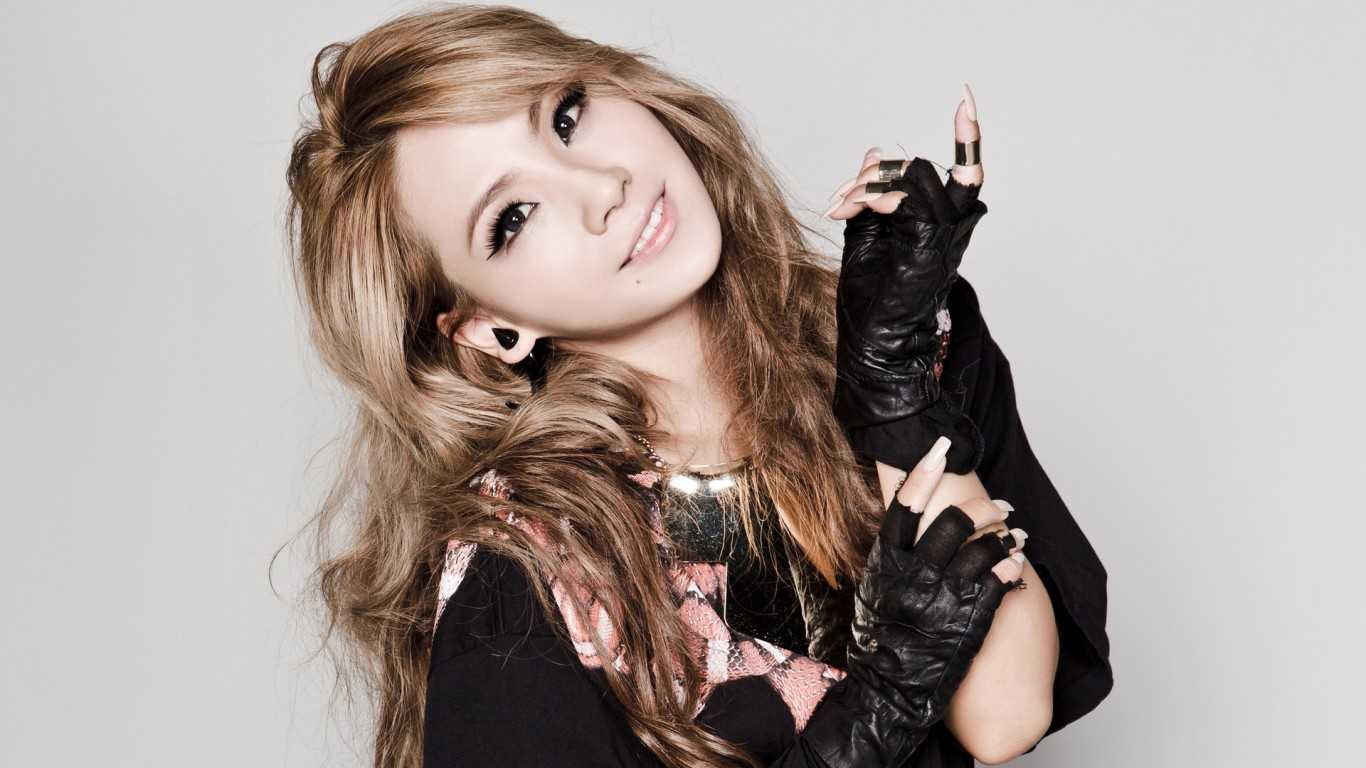 Tử vi 22/12: Bạch Dương bận tối mắt tối mũi vì công việc