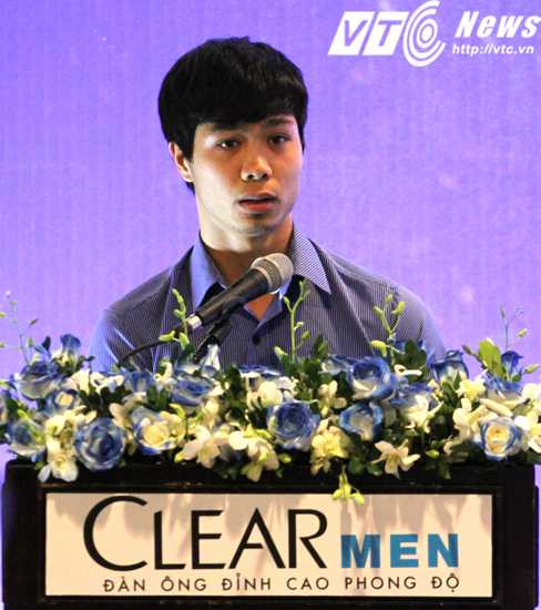 Nối gót Cristiano Ronaldo, Công Phượng trở thành đại sứ thương hiệu CLEAR MEN 