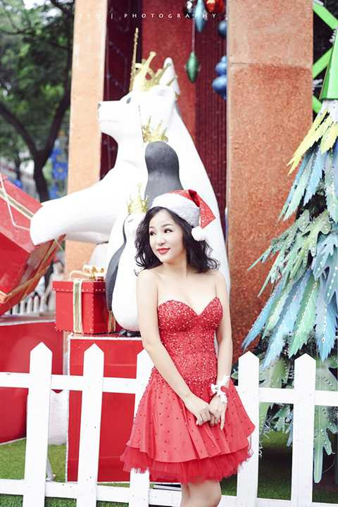 Sản phẩm nghệ thuật mới của nữ danh hài Thúy Nga sẽ gồm 6 MV ca nhạc hài với chủ đề về mùa cưới.