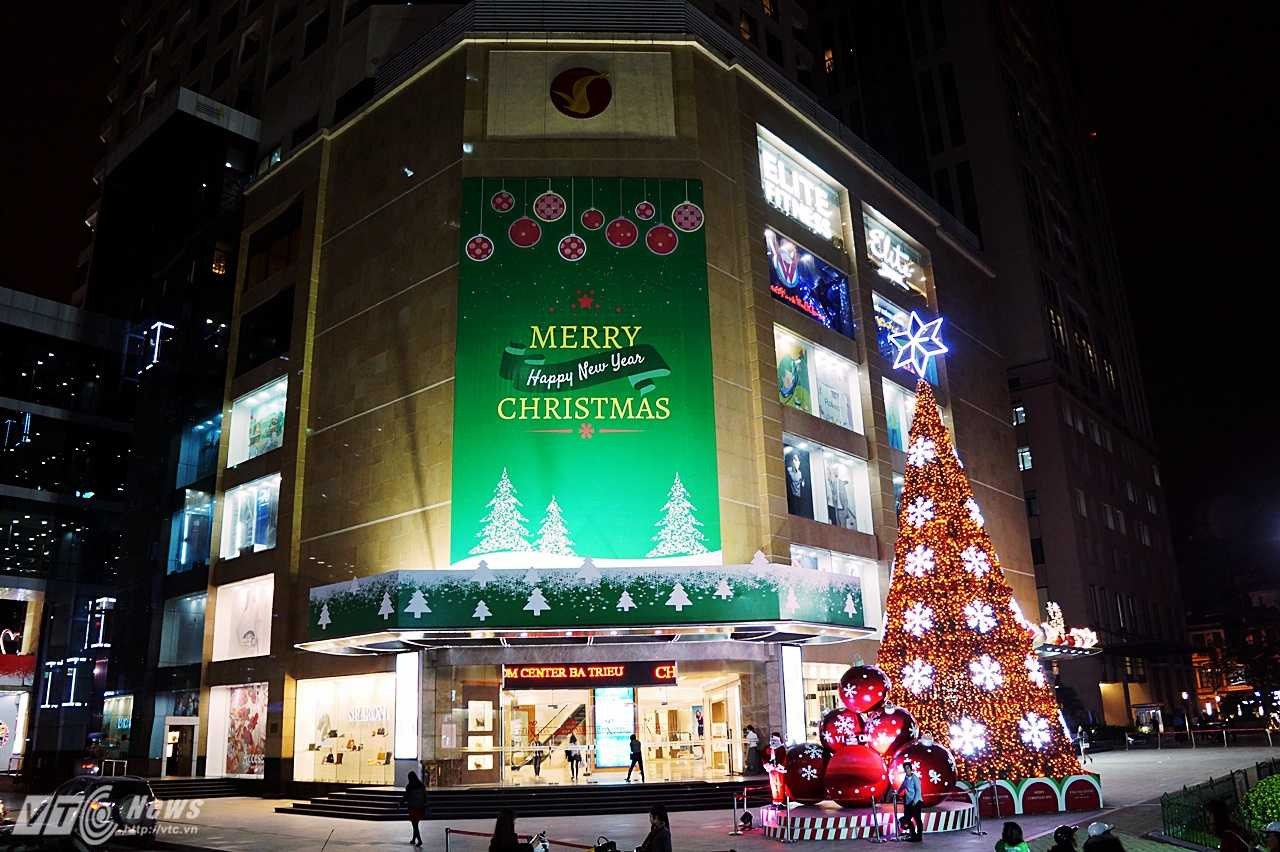 Những điểm vui chơi Noel lý tưởng không thể bỏ qua ở Hà Nội