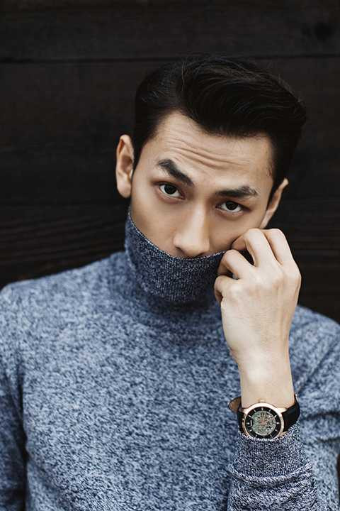 Vì chuyến đi ngắn ngày cùng với lịch diễn dày đặc nên Isaac không có nhiều thời gian tham quan các địa điểm nổi tiếng tại đây. Tuy nhiên, giọng ca “Yêu không nghỉ phép” vẫn rất hào hứng dành chút thời gian đi dạo phố phường, shopping và thăm gia đình đang sống ở Mỹ.