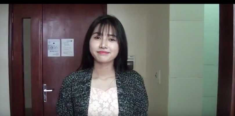 Cô gái xinh đẹp trong giấc mơ của chàng trai đã khiến cậu quyết tâm tìm gấu mùa Noel