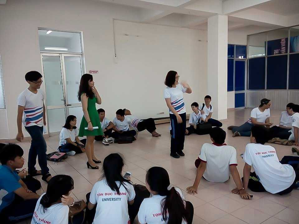 Vượt qua nỗi sợ hãi khi luyện nói tiếng anh