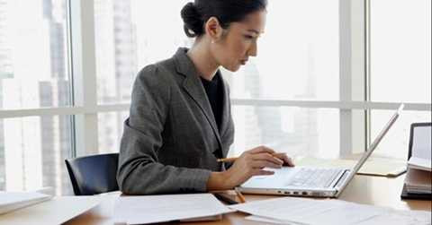 Công việc bán thời gian liên quan phân tích quản lý có thể giúp kiếm thêm hàng chục ngàn USD mỗi tháng. Trung bình, mức lương của nghề này lên đến gần 38.000 USD/năm. 