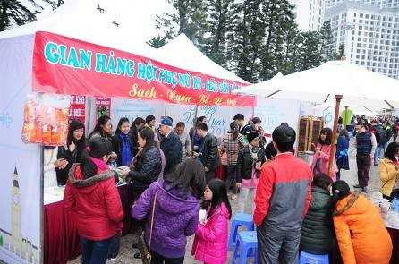 Hàng nghìn cư dân cuồng nhiệt với “Chào 2016” tại Vinhomes Royal City