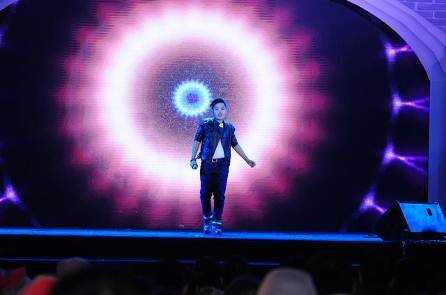 Hàng nghìn cư dân cuồng nhiệt với “Chào 2016” tại Vinhomes Royal City