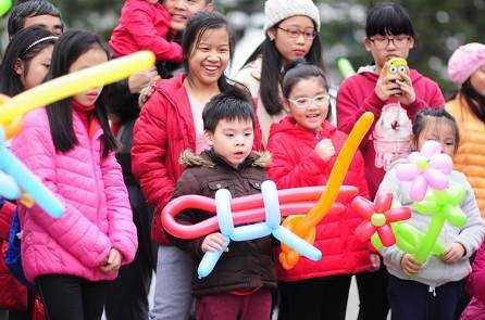 Hàng nghìn cư dân cuồng nhiệt với “Chào 2016” tại Vinhomes Royal City