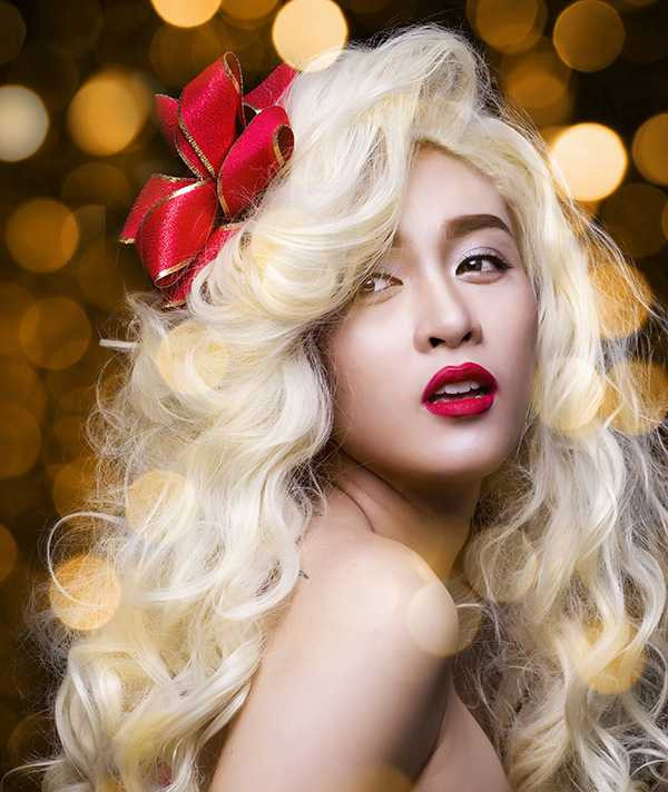 Sau khi ra mắt Single đầu tay “Miss Call” thành công mới đây, Hoa Di Linh cũng nhận được nhiều phản hồi tích cực của người nghe kể từ khi bước ra ở cuộc thi “Vietnam Idol 2015”.