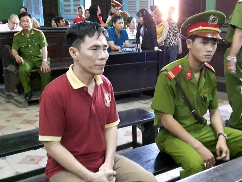 Bị cáo Huynh trong giờ nghị án.