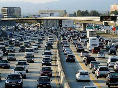 Travis Kalanick lớn lên từ vùng ngoại ô Los Angeles