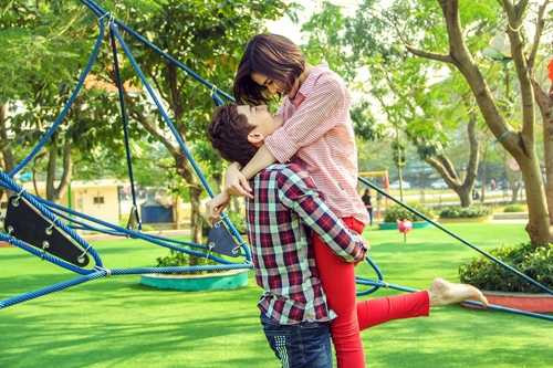 11 nguyên tắc cần nhớ nếu muốn giữ gìn tình yêu thời Facebook