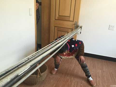 Mớ dây cáp vẫn nằm song hành cùng thời gian