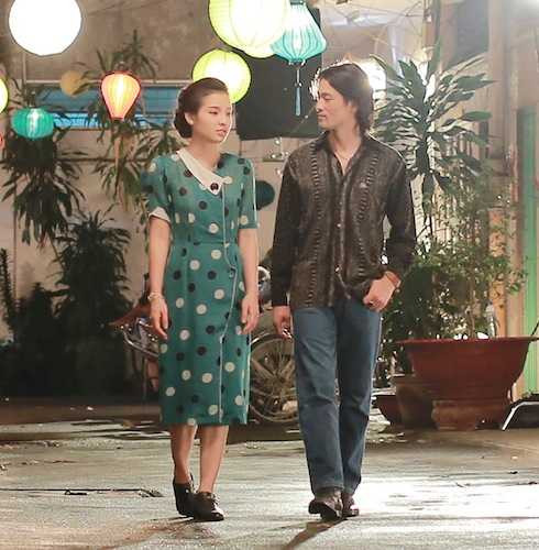 Cảnh Johnny Trí Nguyễn tỏ tình với Jolie Phương Trinh.