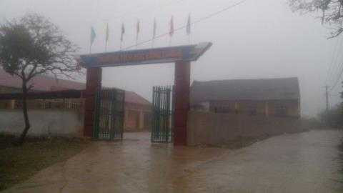 Trường tiểu học Lóng Luông ngoài điểm trường chính còn có 4 điểm bản