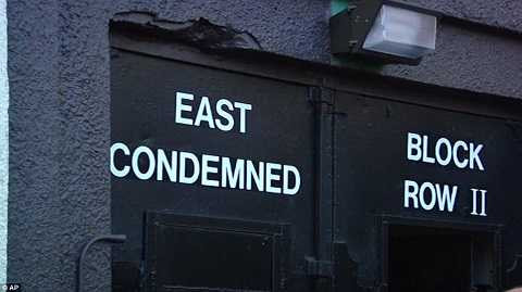 Phạm nhân thường than phiền về điều kiện sống trong nhà tù