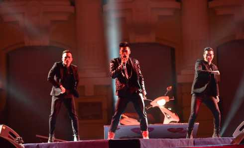 Trọng Hiếu cuồng nhiệt