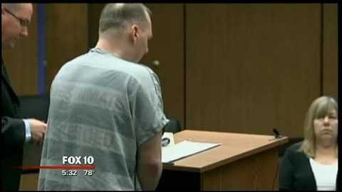 Erik Grumpelt ra hầu tòa vì hành vi bệnh hoạn của mình Erik Grumpelt ra hầu tòa vì hành vi bệnh hoạn của mình