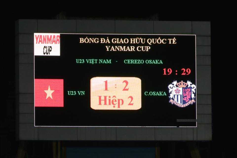 Cerezo Osaka dễ dàng thắng U23 VN