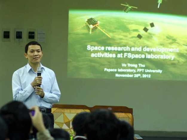 Theo ông Vũ Trọng Thư - vật thể lạ rơi xuống Việt Nam chính là bình nhiên liệu của tên lửa đẩy từ Nga. Ảnh: NVCC.