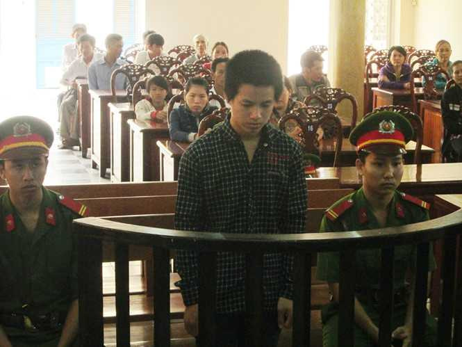 Bị cáo Hơn tại tòa.