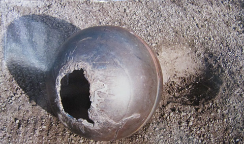 Quả cầu kỳ lạ và không rõ nguồn gốc ở New Zealand