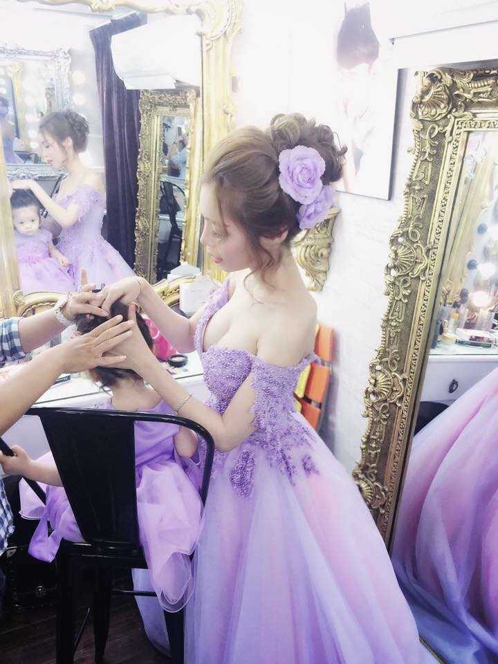 elly trần sinh con thứ 2