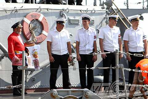 Sức mạnh, của đội tàu, Hải quân Nga, đến Đà Nẵng, chiến hạm, Bystryi, Boris Butoma, Altau