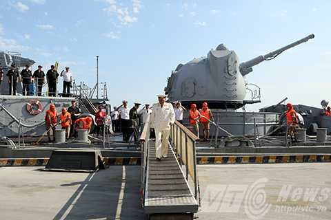 Sức mạnh, của đội tàu, Hải quân Nga, đến Đà Nẵng, chiến hạm, Bystryi, Boris Butoma, Altau