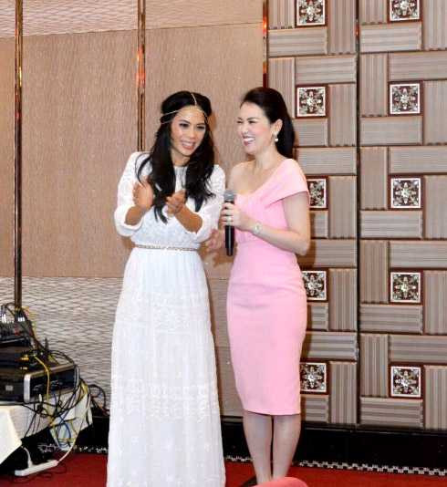 Thái Như Ngọc, Hà Kiều Anh mừng sinh nhật diễn viên Kim Thoa