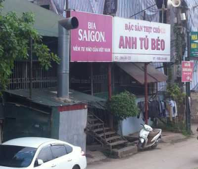Quán Anh Tú Béo - quán thịt chó duy nhất còn tồn tại đến bây giờ nhưng cũng vắng khách 