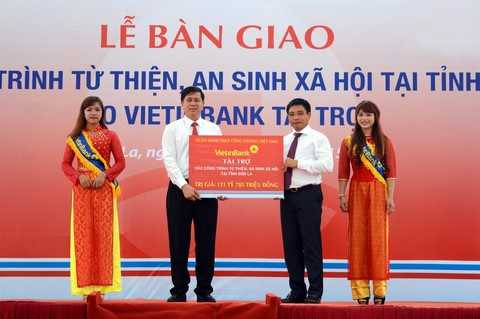 VietinBank luôn đi đầu trong công tác từ thiện và an sinh <a href='https://vtcnews.vn/xa-hoi.2.0.html' >xã hội</a>