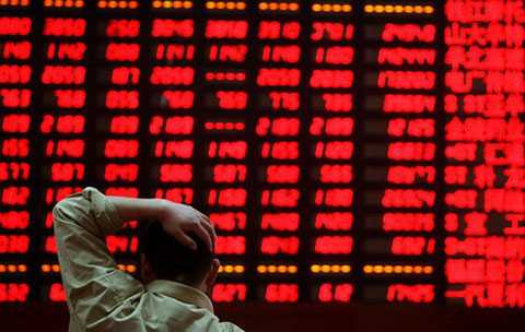Chứng khoán Việt Nam lao dốc theo chứng khoán Trung Quốc Chứng khoán Việt Nam lao dốc theo chứng khoán Trung Quốc