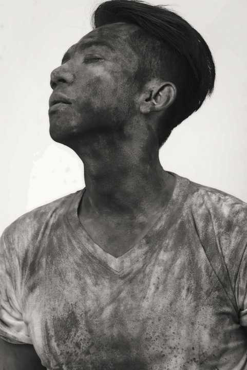 Ngay sau khi hoàn thành xong cuộc thi “Gương mặt thân quen” và giữ vị trí á quân, nam ca sĩ Mai Quốc Việt lao động nghệ thuật miệt mài khi liên tục ra mắt MV “Còn nguyên vết thương sâu”, “Rồi sẽ nhạt phai”cùng các bản thu nhạc xưa, trữ tình, nhạc Trịnh thông qua các kênh nhạc trực tuyến, youtube…, cũng như tham gia biểu diễn khắp sân khấu Bắc – Nam để có thể gặp gỡ, giao lưu cùng khán giả.