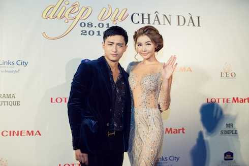 Hữu Vi và Kỳ Hân vào vai cảnh sát hình sự và chân dài bán dâm từng có mối quan hệ tình cảm.