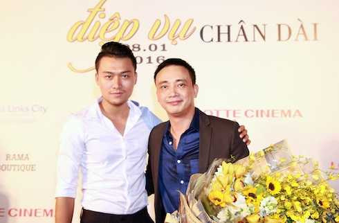 Đạo diễn Quang Tuyến và diễn viên Xuân Phúc.