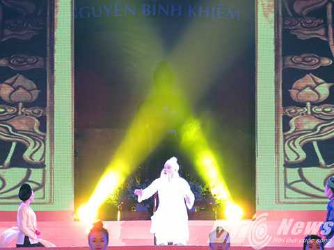 Trước khi ra đi, Trạng Trình Nguyễn Bỉnh Khiêm còn để lại cho hậu duệ những lời dạy và những câu Sấm truyền vô giá - Ảnh MK Trước khi ra đi, Trạng Trình Nguyễn Bỉnh Khiêm còn để lại cho hậu duệ những lời dạy và những câu Sấm truyền vô giá - Ảnh MK