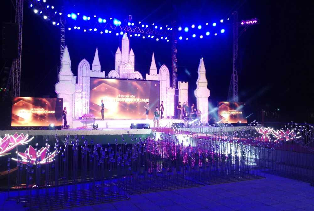 Đại gia miền Tây chi hơn 10 tỷ đồng tổ chức đám cưới cho con gái