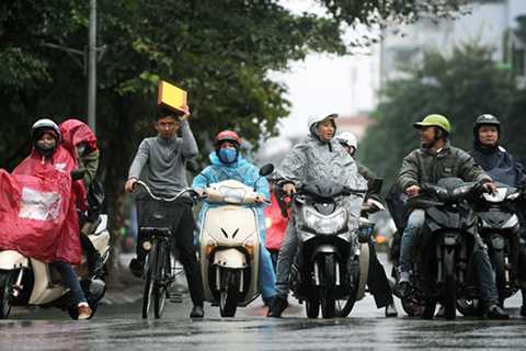 Thủ đô Hà Nội và nhiều địa phương có mưa rét - Ảnh minh họa
