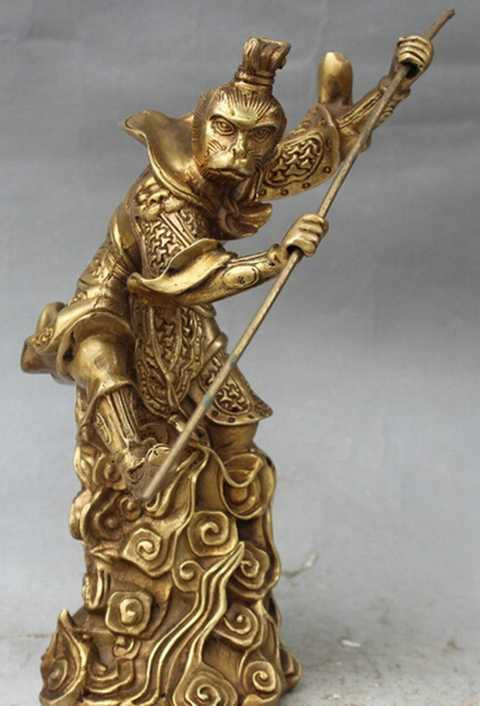 Một chú khỉ rất nổi tiếng là Tề Thiên Đại Thánh Tôn Ngộ Không cũng sẽ rất sốt vì nhân vật này được coi là có khả năng chống lại yêu quái hay những điều kém may trong năm 