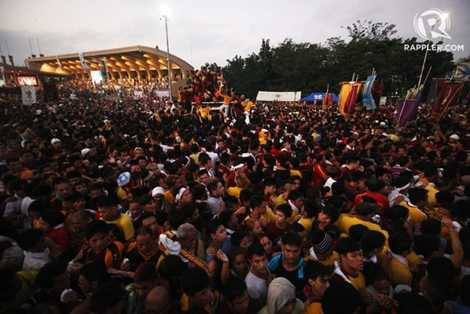 Hàng triệu người có mặt từ sáng sớm Hàng triệu người có mặt từ sáng sớm